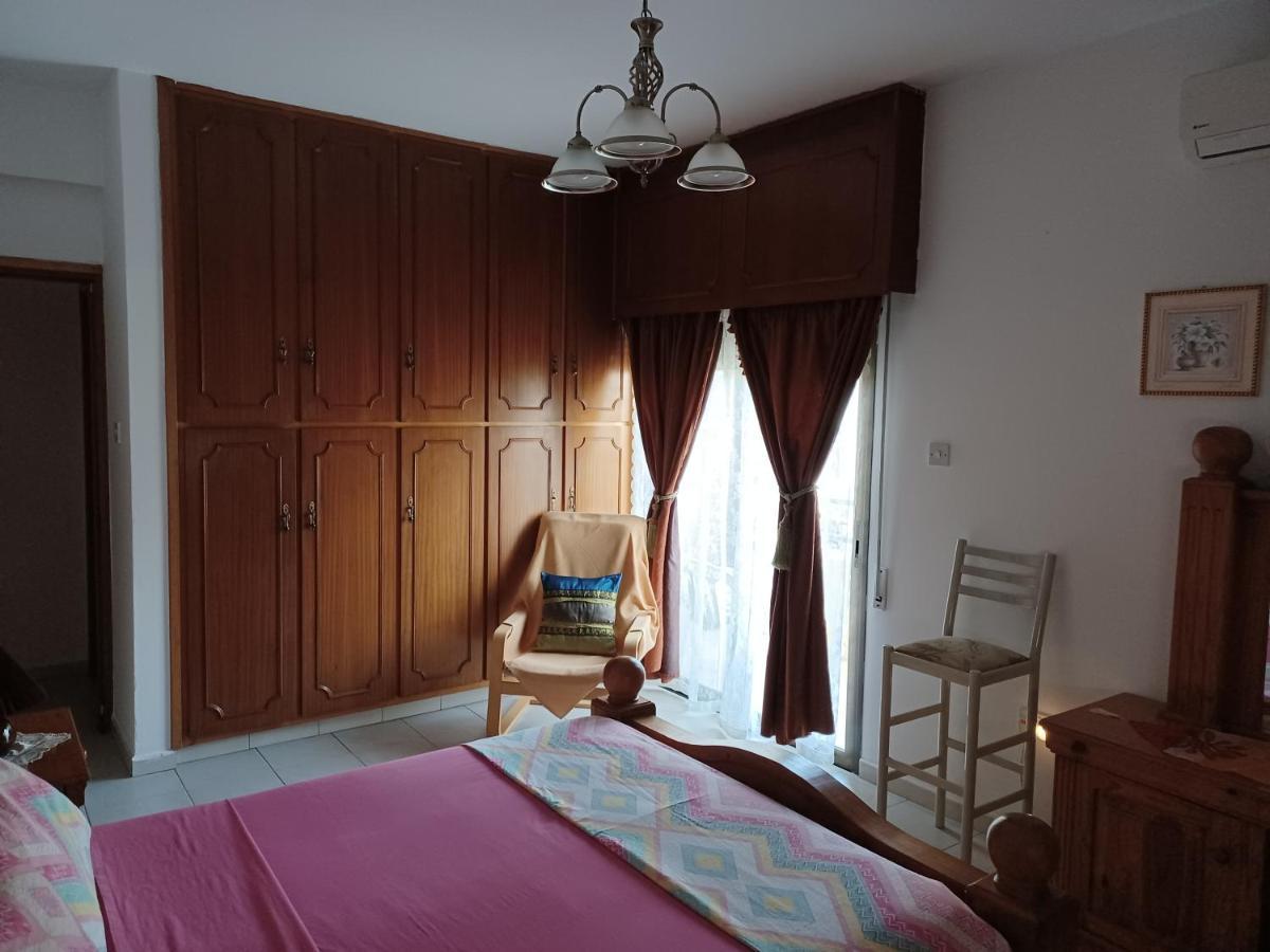 Shared Top 1st floor villa Limassol Exteriör bild